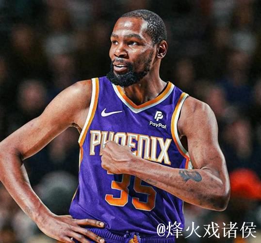 37岁杜兰特单场25+5+5+5帽，成历史第二年长纪录保持者