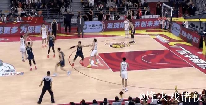 CBA-约克超远三分压哨绝杀 广东加时不敌浙江